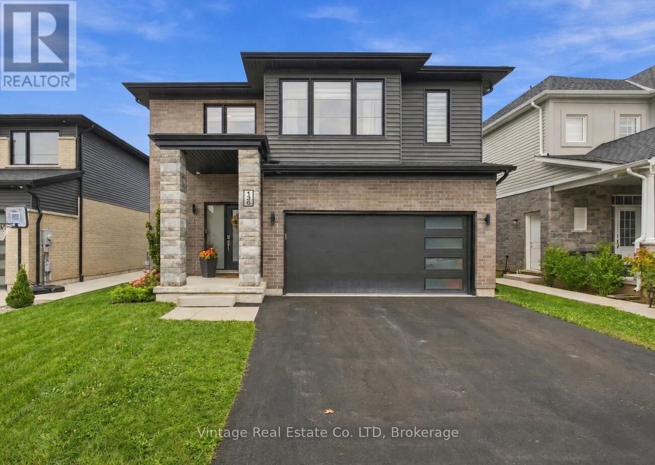 Property Photo:  136 Susan Drive  ON L0S 1E6 
