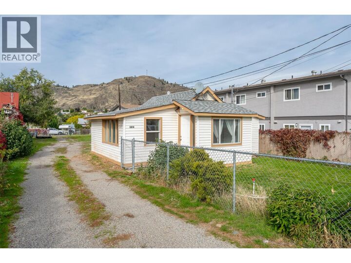 Property Photo:  5814 Main Street  BC V0H 1T9 