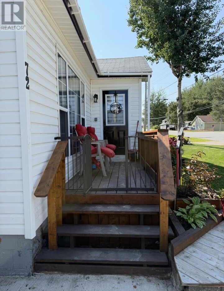 Property Photo:  72 High Street  NL A8A 1N7 