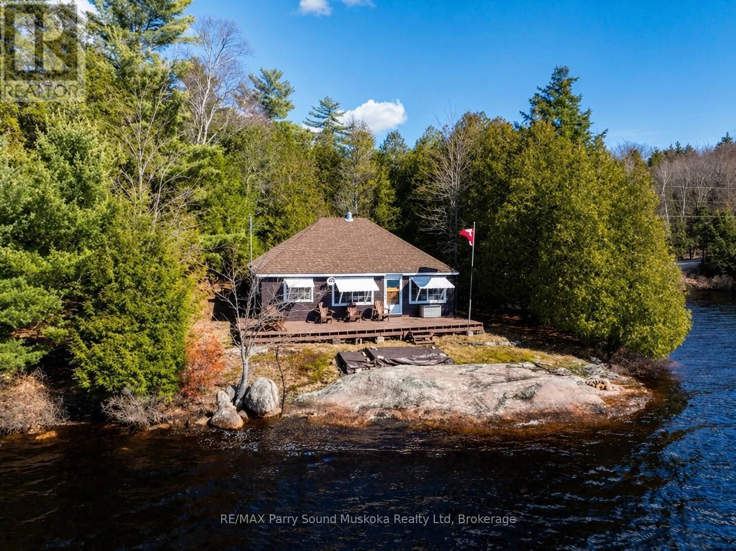 Property Photo:  764 East Bear Lake Road  ON P0A 1Y0 