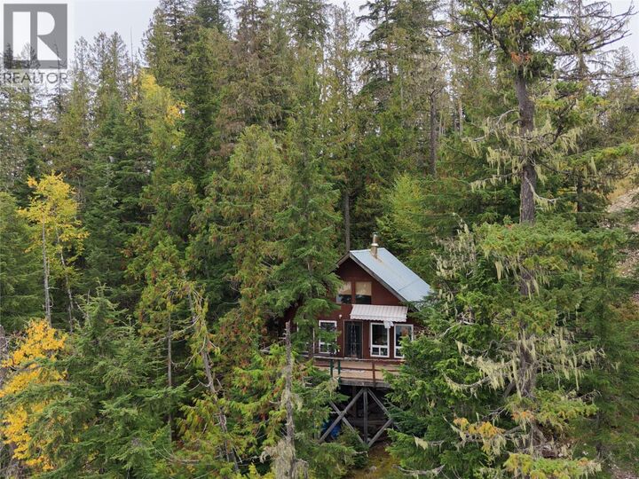 Property Photo:  912 Bradley Road  BC V0E 2V2 