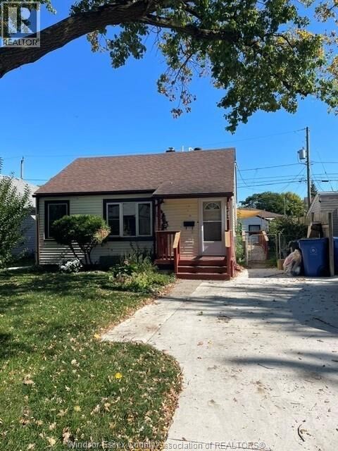 Property Photo:  1242 Labadie  ON N8Y 4G7 