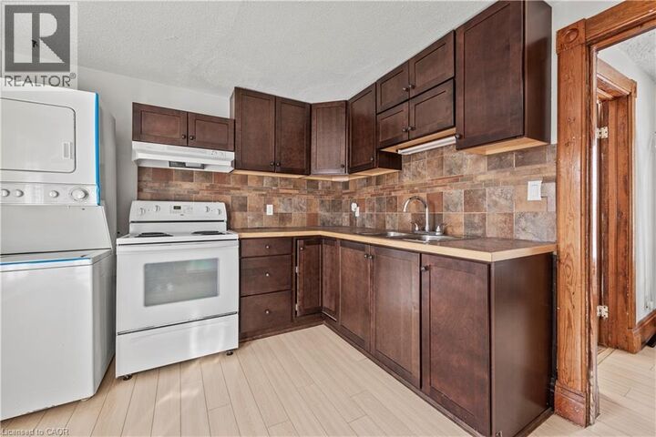 Property Photo:  33 Rich Avenue Upper  ON N1R 2A4 