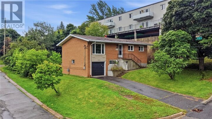 Property Photo:  836 Prete Street  ON P3E 3Y1 