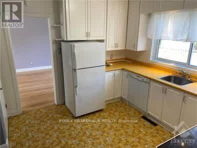 Property Photo:  1501 Kilborn Avenue  ON K1H 6M1 