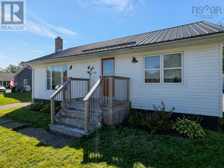 Property Photo:  158 Woodlawn Drive  NS B1S 1H9 