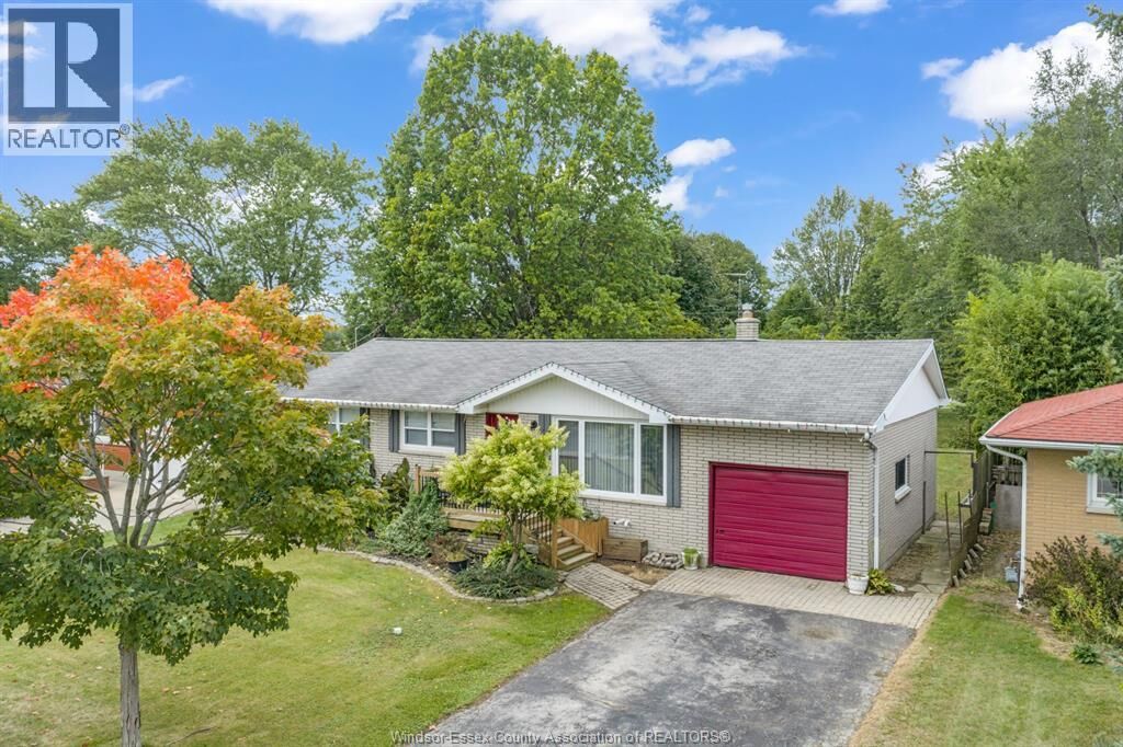 Property Photo:  91 Danforth Avenue  ON N8H 2R1 