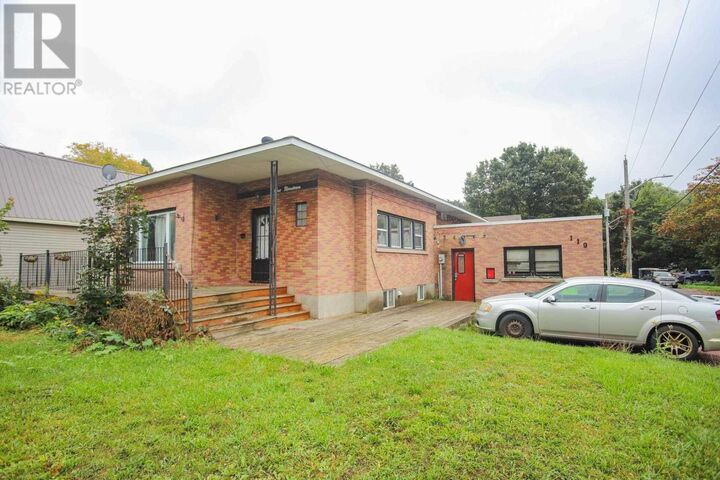 Property Photo:  119 Salisbury Ave  ON P6B 1M3 