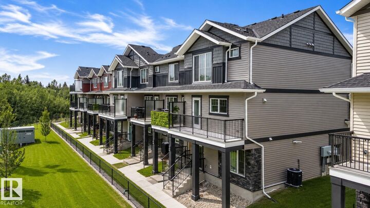 Property Photo:  50 McLaughlin Drive 7  AB T7X 0E1 