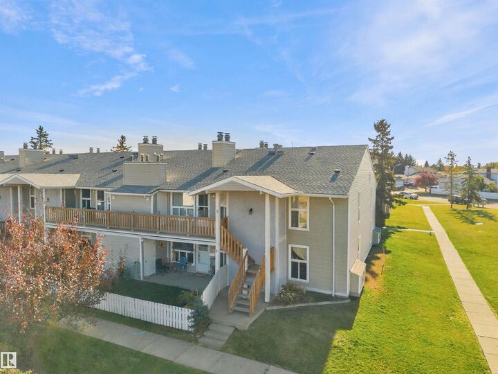 Property Photo:  2703 79 Street NW 2  AB T6K 3Z6 