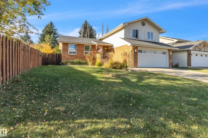 Property Photo:  76 Gariepy Crescent NW  AB T6M 1A1 