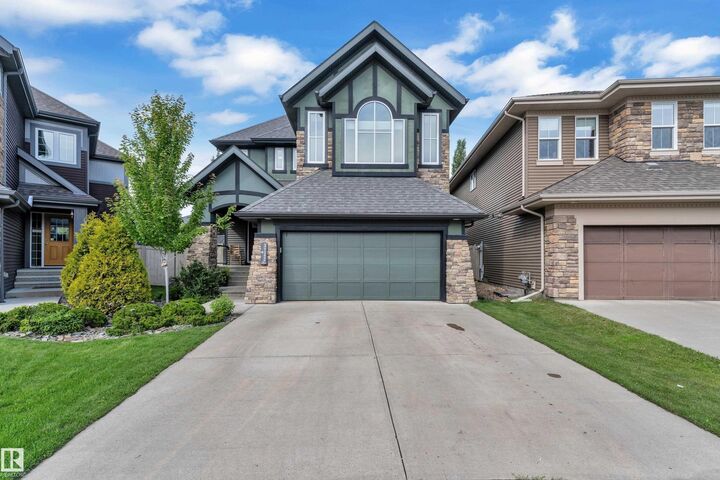 Property Photo:  3722 Kidd Crescent SW  AB T6W 2R1 