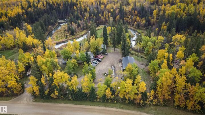 Property Photo:  2331 Twp Road 552  AB T0E 1A0 