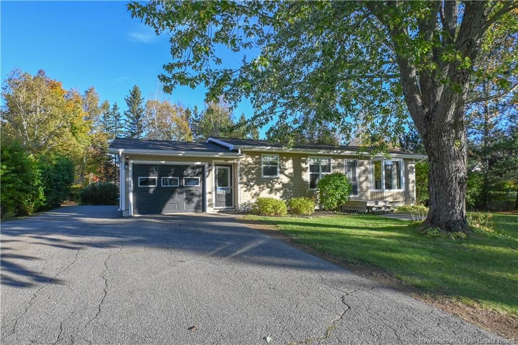 Property Photo:  1551 Boisjoli Street  NB E8R 1B9 