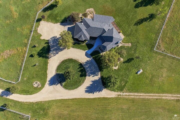 Property Photo:  4677 W 59th Avenue  KS 66503 