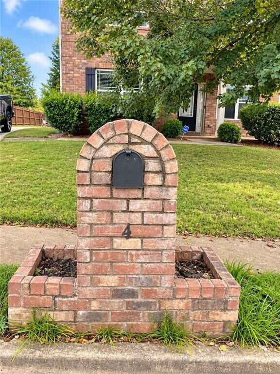Property Photo:  4 Barcelona Street  GA 30263 