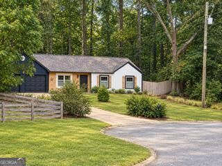 Property Photo: 503 Spring Ridge Court GA 30188