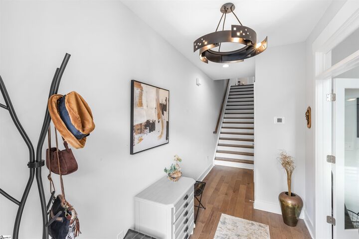 Property Photo:  17 Whitner Street  SC 29601 