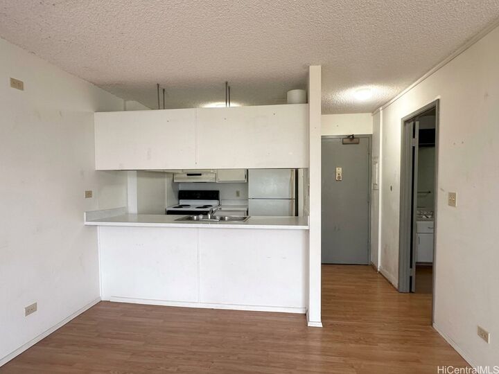Property Photo:  98-450 Koauka Loop 1802  HI 96701 