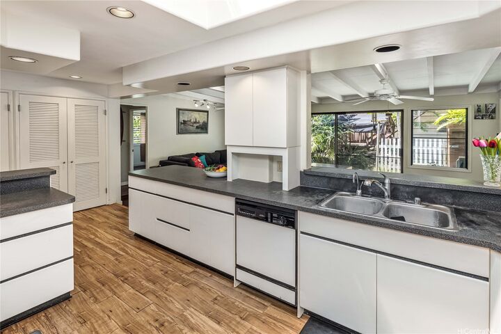Property Photo:  636 Kaiemi Street A  HI 96734 