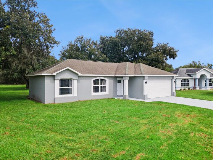 Property Photo:  1011 Eiffel Lane  FL 34759 