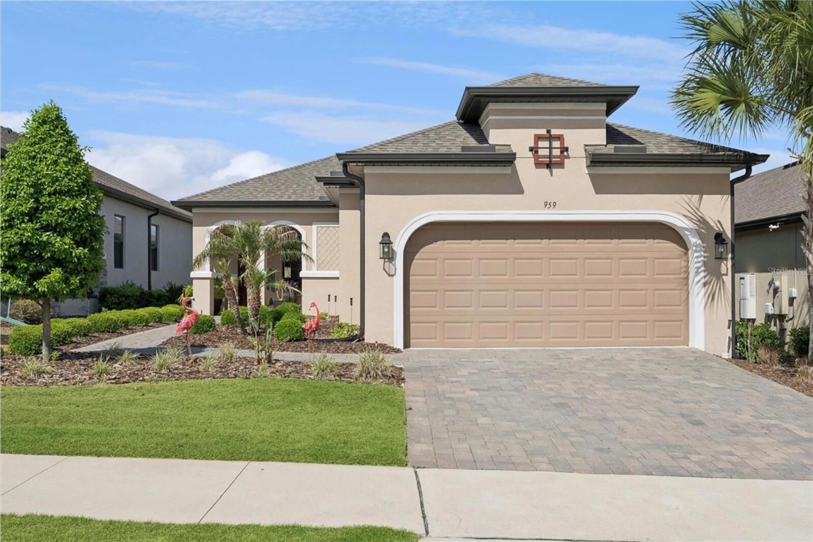 Property Photo:  959 Braewood Drive  FL 34715 
