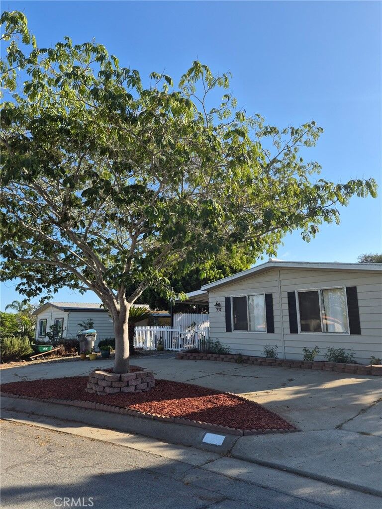Property Photo:  237 Lema  CA 93444 
