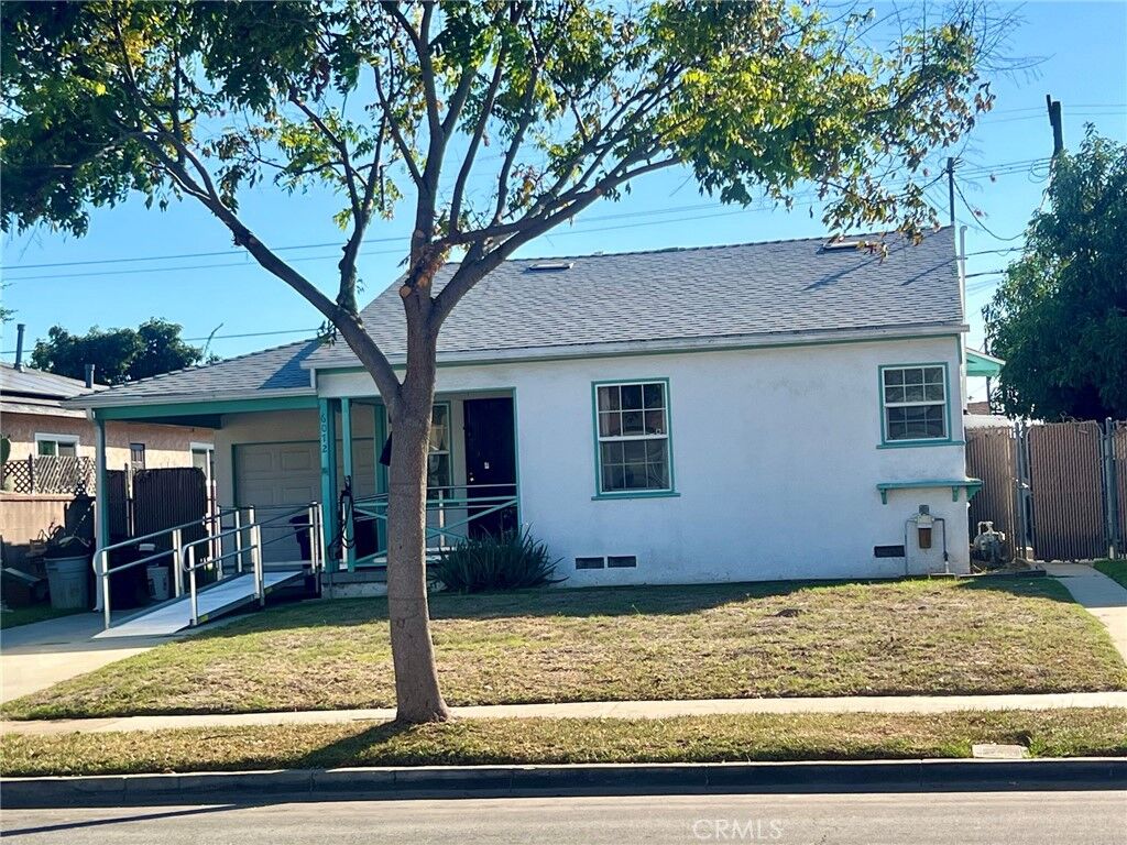 Property Photo:  6072 McKinley Ave.  CA 90280 