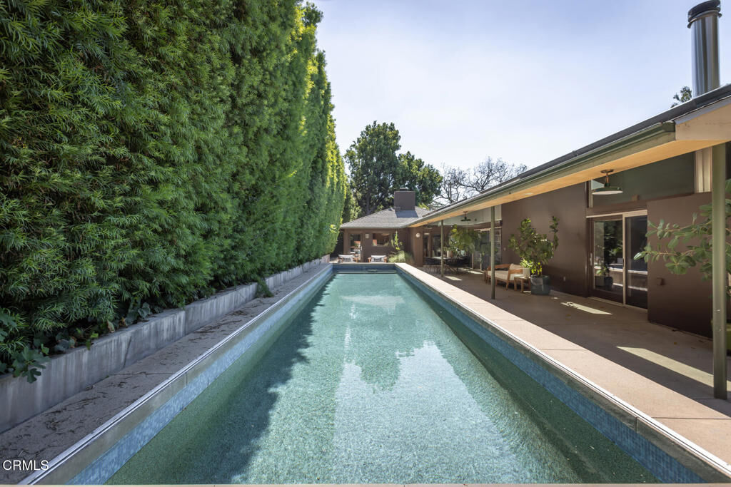 Property Photo: 663 W California Boulevard CA 91105