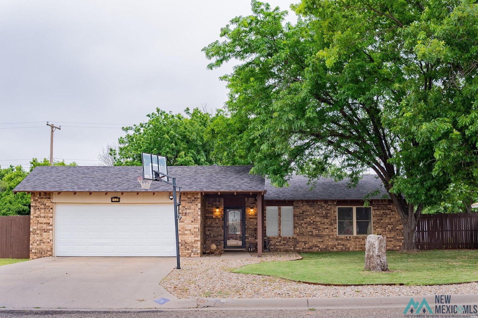 Property Photo:  1125 Parkland Dr  NM 88101 