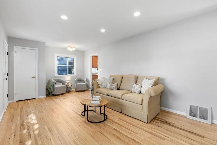 Property Photo:  3413 Boone Avenue S  MN 55426 