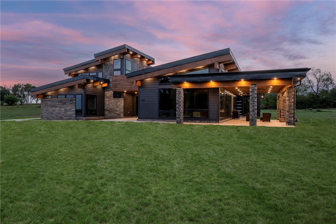 Property Photo:  1452 NW Peterson Road  AR 72713 