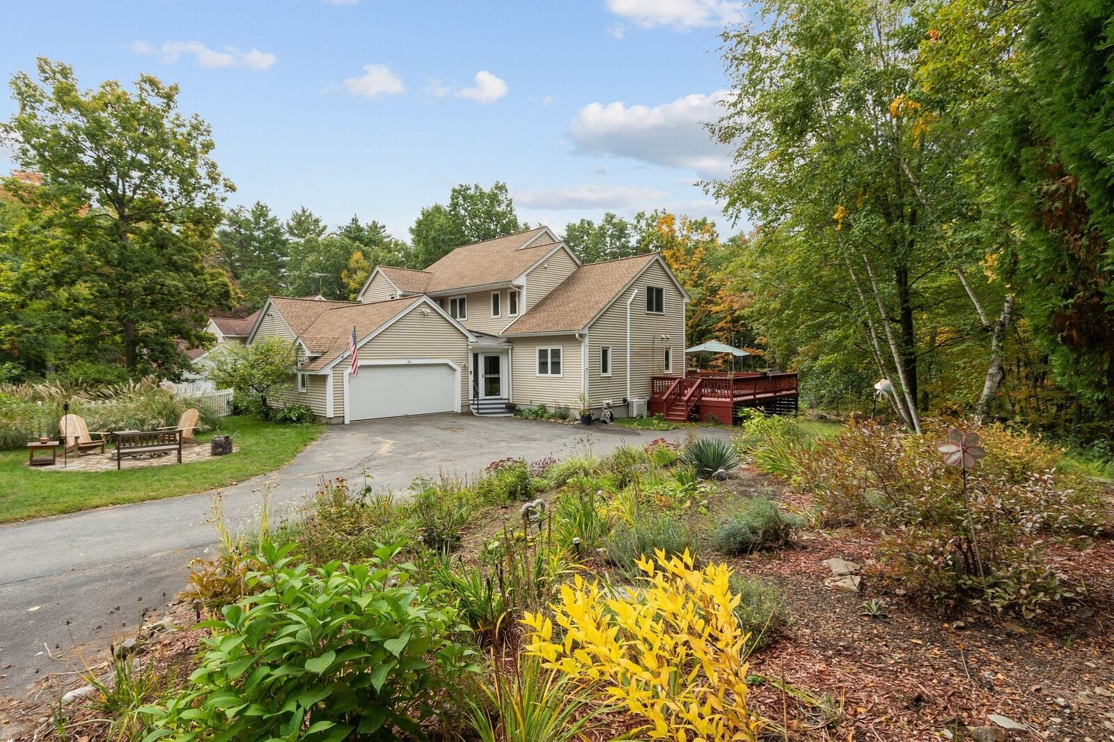 Property Photo: 11 Longley Rd A5 MA 01464