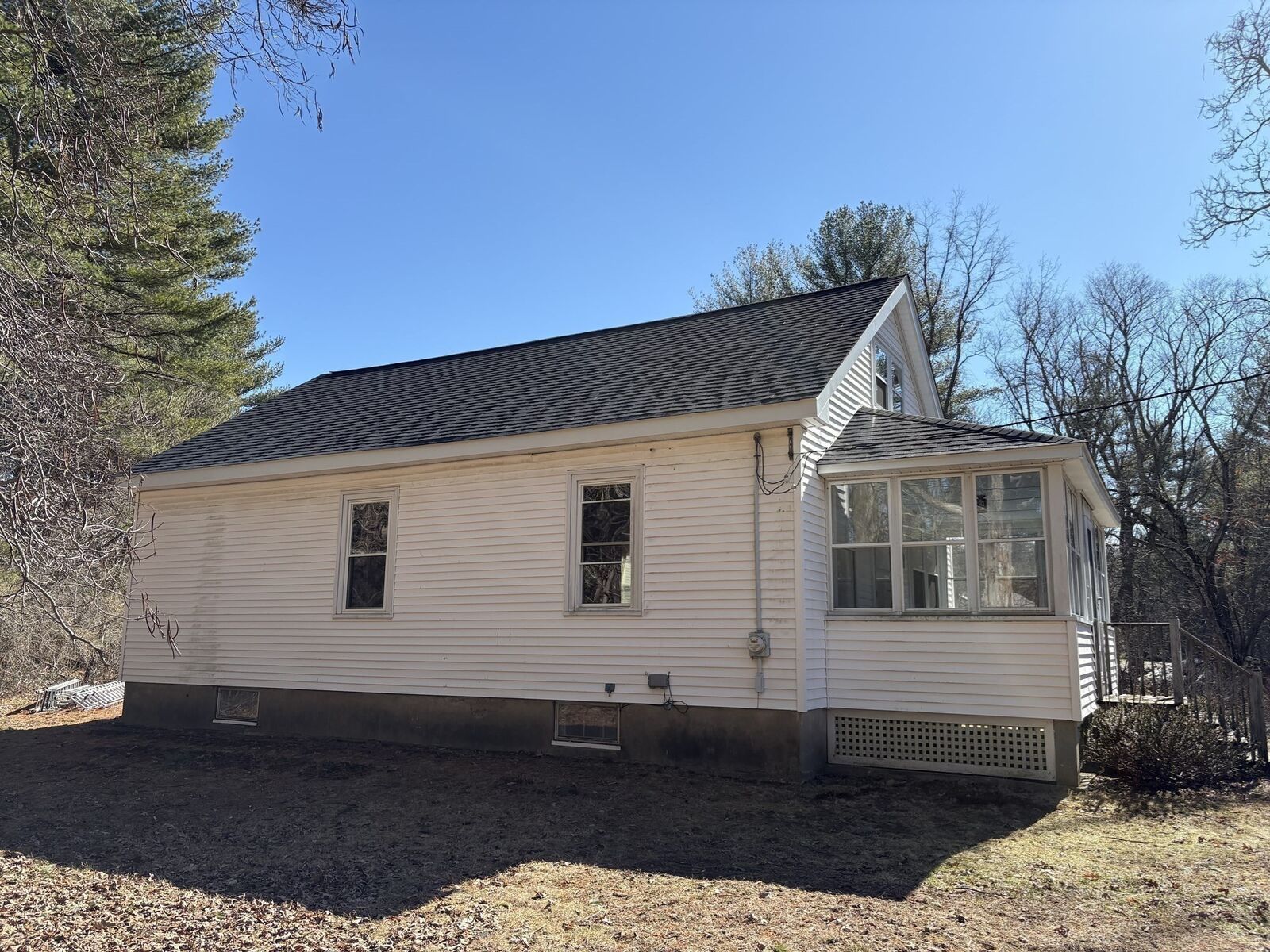 Property Photo:  52 Carpenter St  MA 02771 