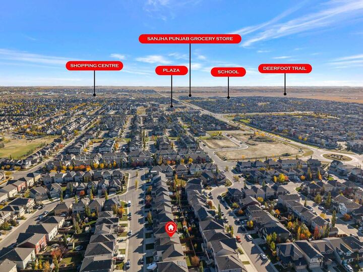 Property Photo:  146 Windwood Grove SW  AB T4B 3S8 