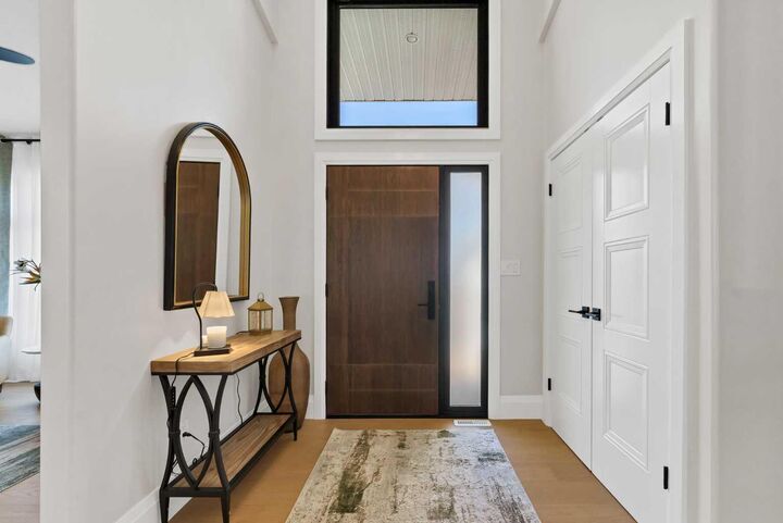 Property Photo:  80 Vintage Meadows Place SE  AB T1B 4G8 