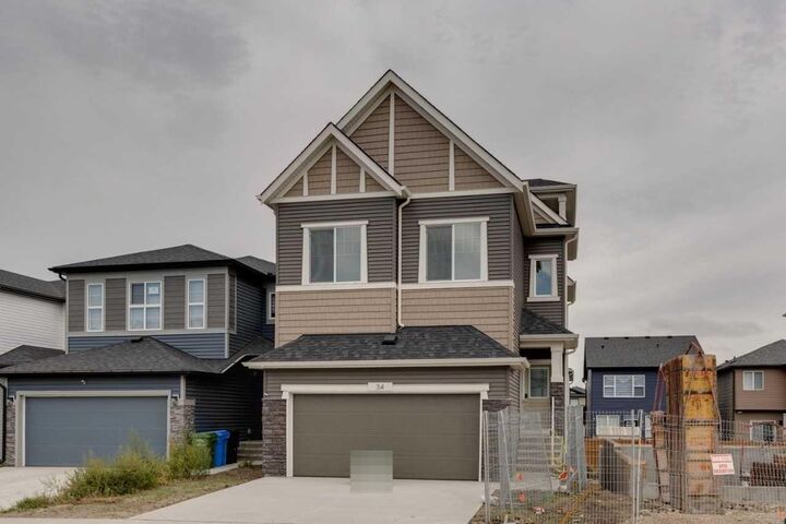 Property Photo:  34 Amblefield Common NW  AB T3P 2L7 