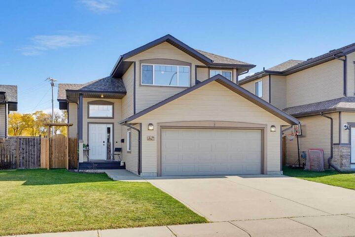 Property Photo:  5256 48 Street Close  AB T4G 0B9 