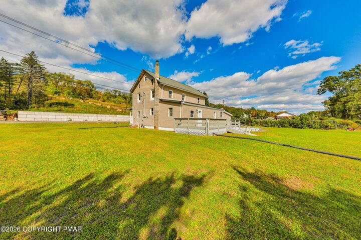 Property Photo:  962-964 Mauch Chunk Road  PA 18071 