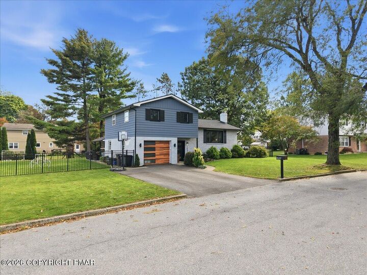 Property Photo:  1537 Winthrop Avenue  PA 18017 