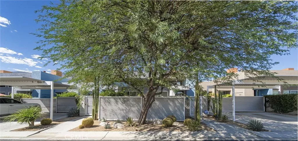Property Photo:  3667 Quiet Side  CA 92262 