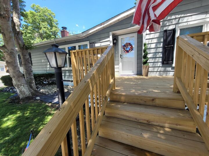 Property Photo:  9 Oaks Drive  NJ 08330 