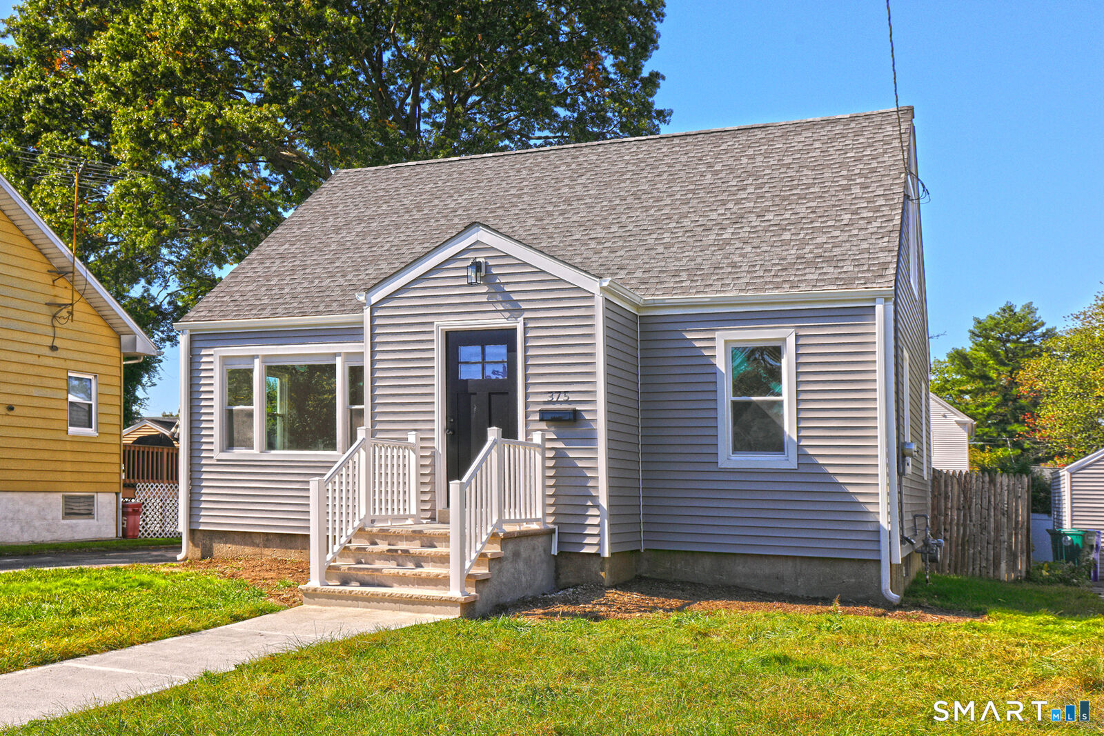 Property Photo:  375 Franklin Avenue  CT 06614 