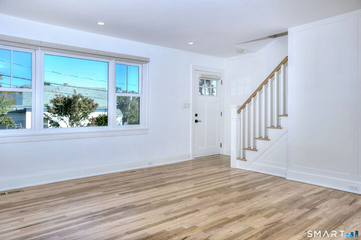 Property Photo:  1 Sunrise Road B  CT 06880 