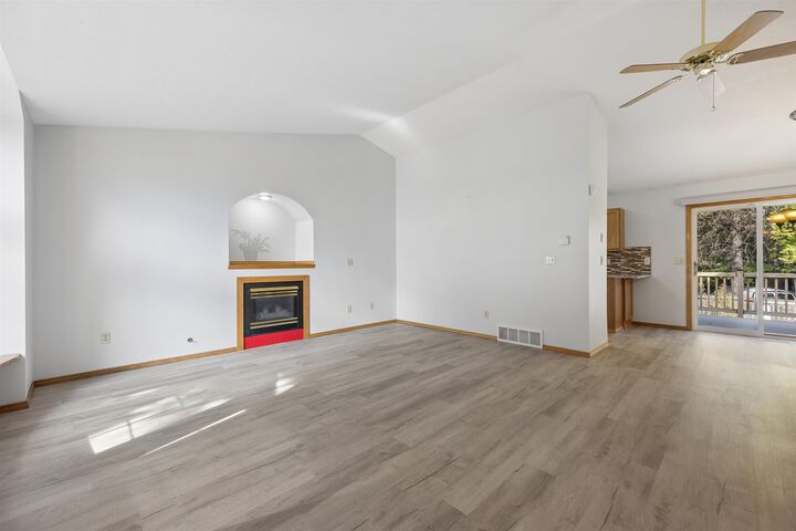 Property Photo:  4303 E 39th Ave  WA 99223 