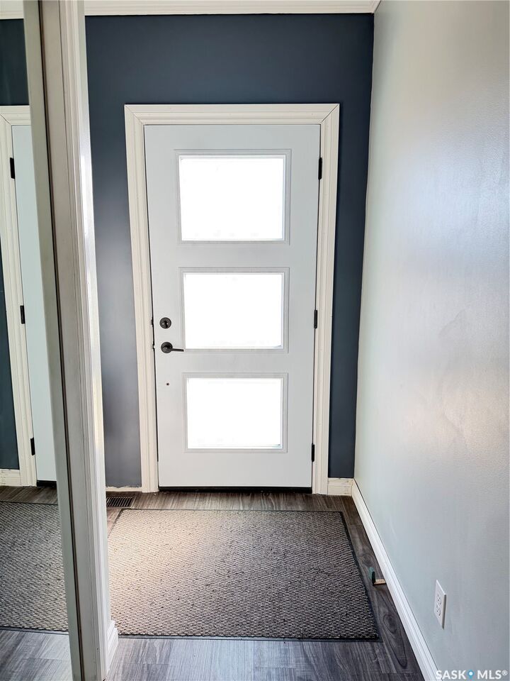 Property Photo:  513 Milne Crescent  SK S4A 2K7 