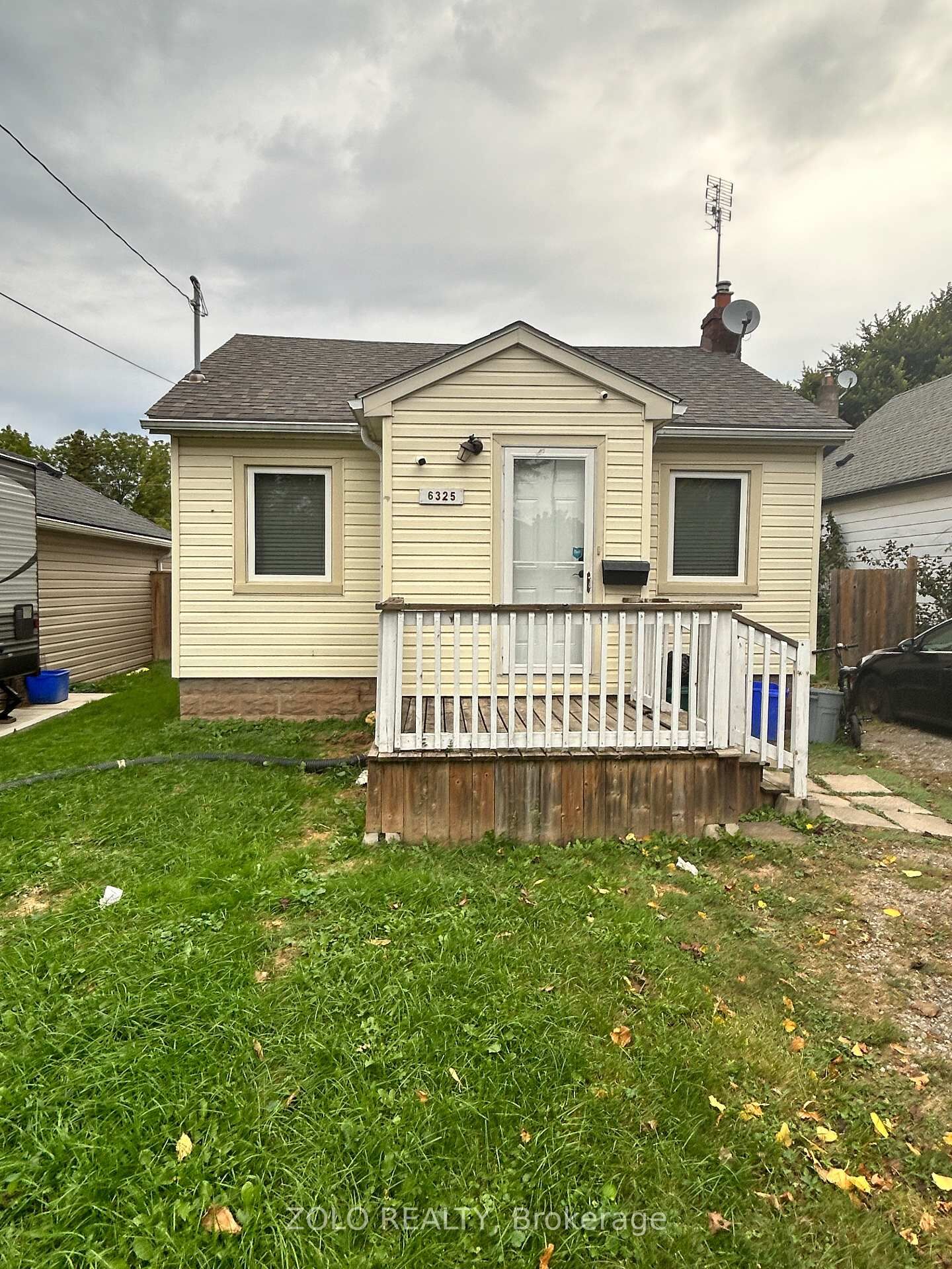 Property Photo:  6325 Murray Street Upper  ON L2G 2K8 