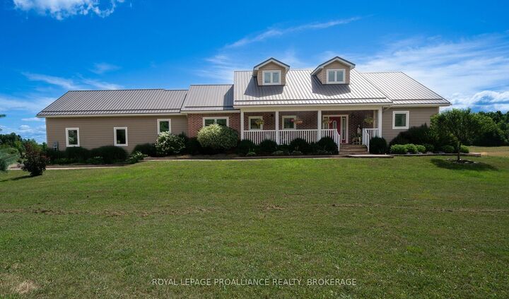 Property Photo:  303 Escott Rockport Road  ON K0E 1R0 