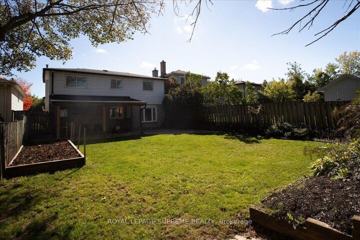 Property Photo:  46 Ridgeway Avenue Lower  ON L4N 5L2 