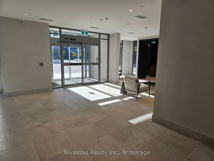 Property Photo:  125 Nipissing Road 1307B  ON L6T 1R3 